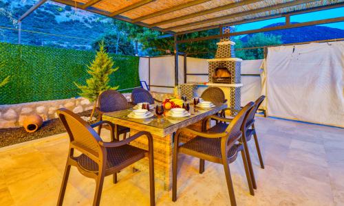 Villa Loya — 17