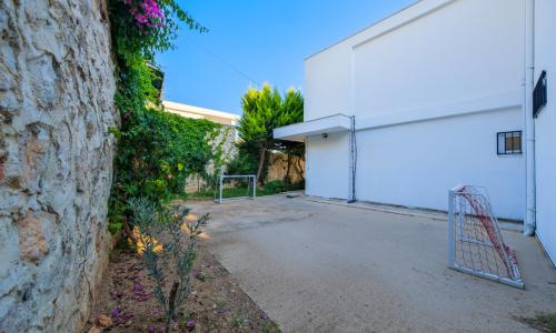 Villa Lumiere 2 — 92