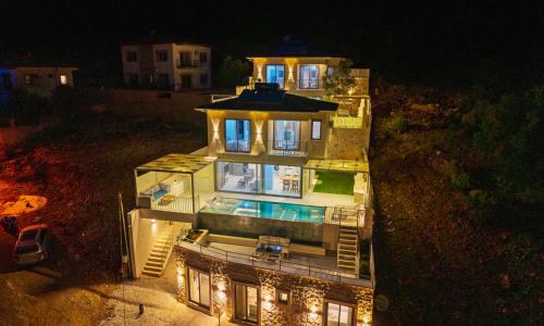 Villa Lumina — 15