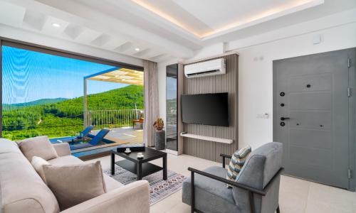 Villa Lumina — 28