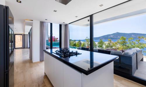 Villa Lumineux — 53