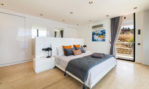 Villa Lumineux — 58