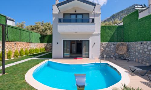 Villa Luna — 8