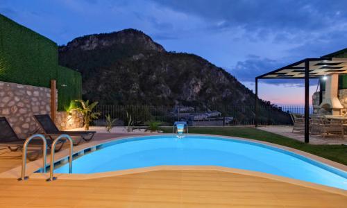 Villa Luna — 4