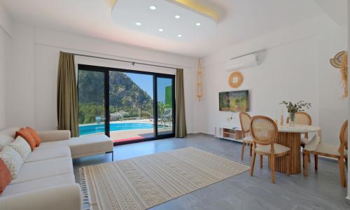 Villa Luna — 20