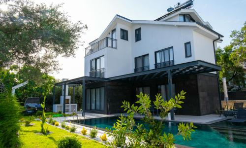 Villa Luna Vista 1