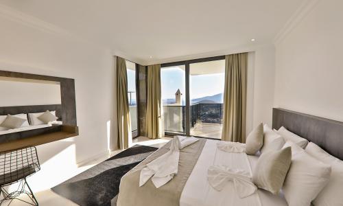 Villa Luxury — 34