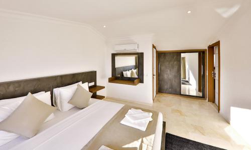 Villa Luxury — 26