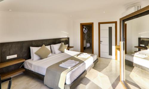Villa Luxury — 41