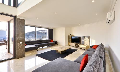 Villa Luxury — 47