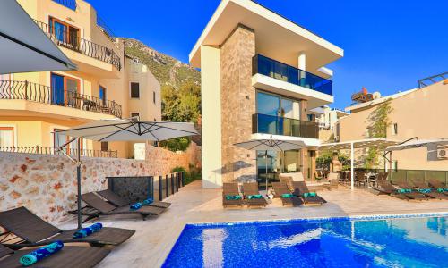 Villa Luxury — 9