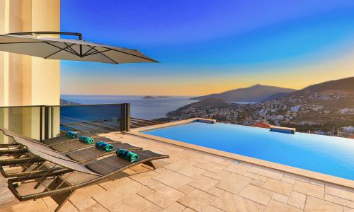 Villa Luxury — 7