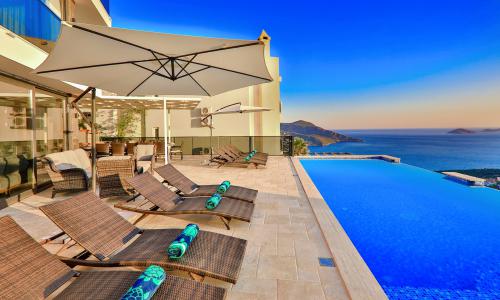Villa Luxury — 13