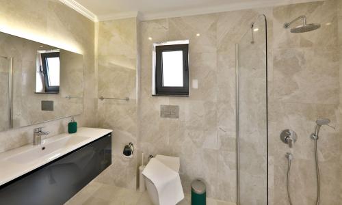 Villa Luxury — 50