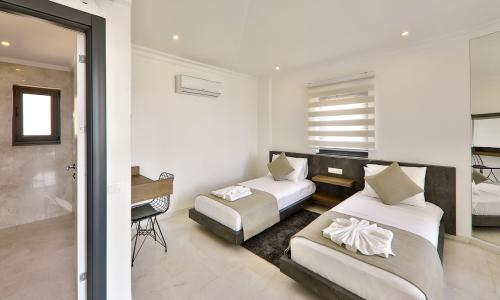 Villa Luxury — 54