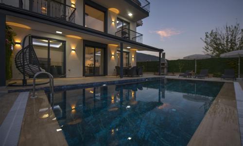 Villa Malibu — 6