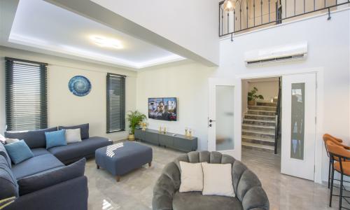 Villa Malibu — 30