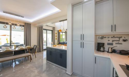 Villa Malibu — 43