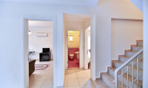 Villa Mango — 13