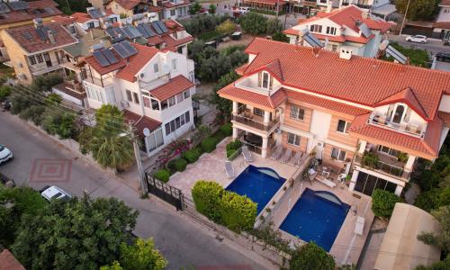 Villa Mango — 2