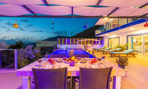 Villa Manolya 1 — 4