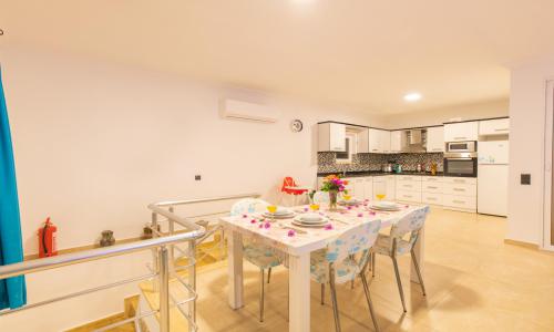 Villa Manolya 1 — 46