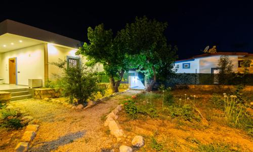 Villa Manolya 1 — 77