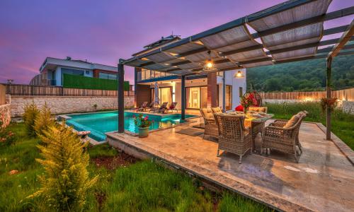 Villa Manolya Ağullu — 6