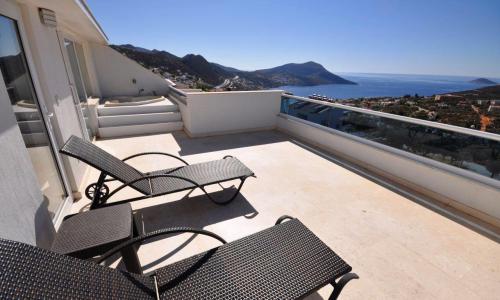 Villa Maribel — 4