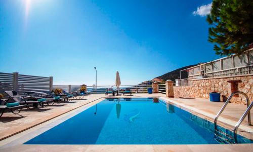 Villa Maribel — 3