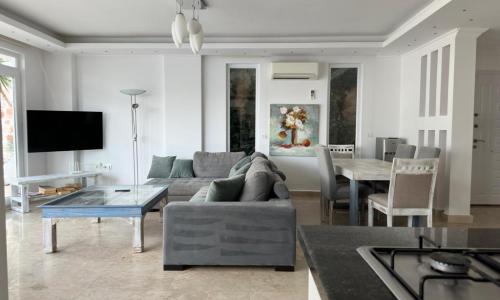 Villa Mavi Su 2 — 5