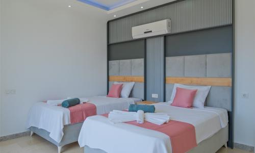 Villa Max Panora 2 — 80