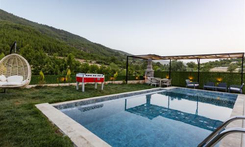 Villa Menesa — 20