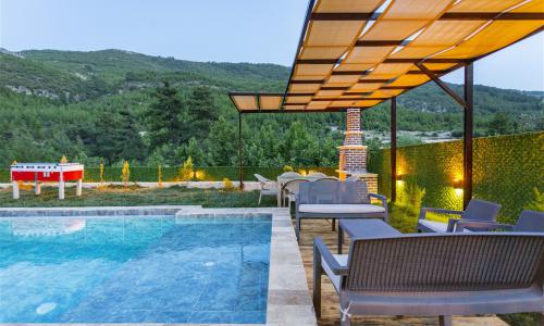 Villa Menesa — 5