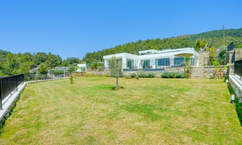 Villa Mercury 9 — 34