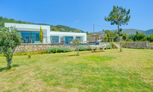 Villa Mercury 9 — 32