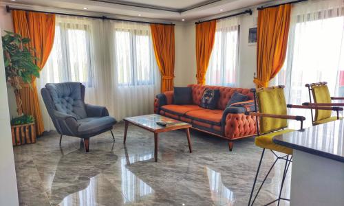 Villa Meyra — 14