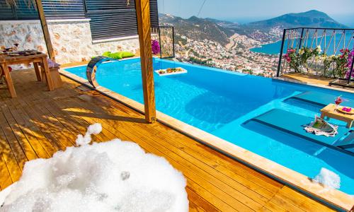 Villa Mia House — 4
