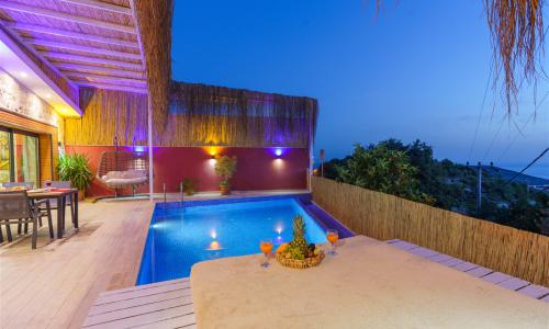 Villa Mira Queen — 22