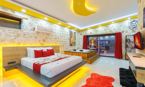 Villa Mira Queen — 41