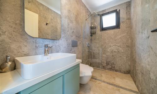 Villa Mira Trio 2 — 60
