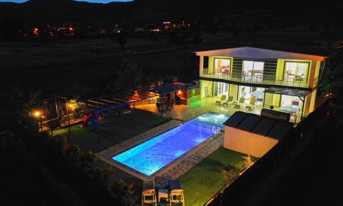 Villa Miranda — 27