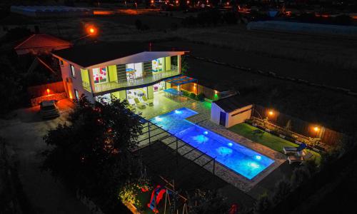 Villa Miranda — 49