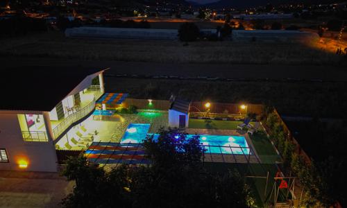 Villa Miranda — 60