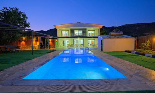Villa Miranda — 2