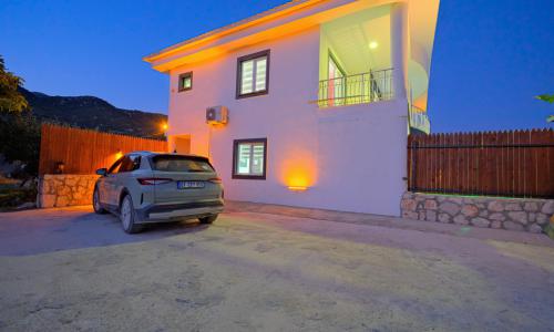 Villa Miranda — 99