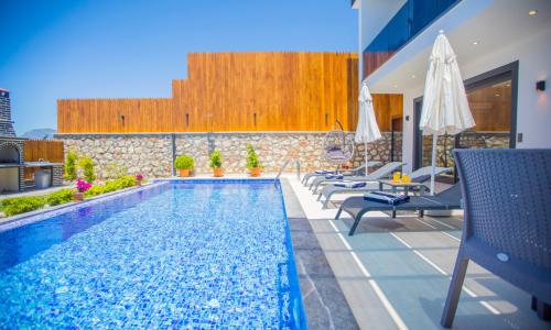 Villa Mirena — 16