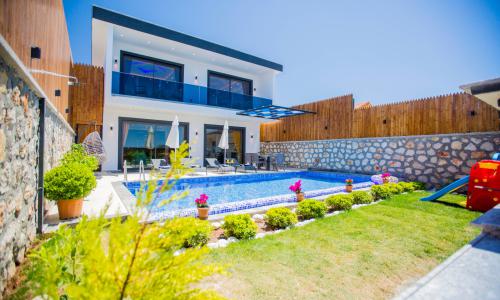 Villa Mirena — 7