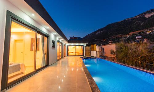 Villa Mister — 3