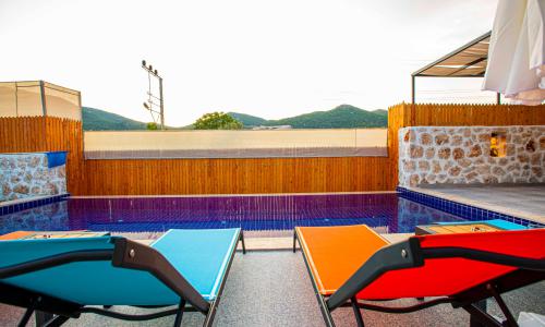 Villa Monica 2 — 4